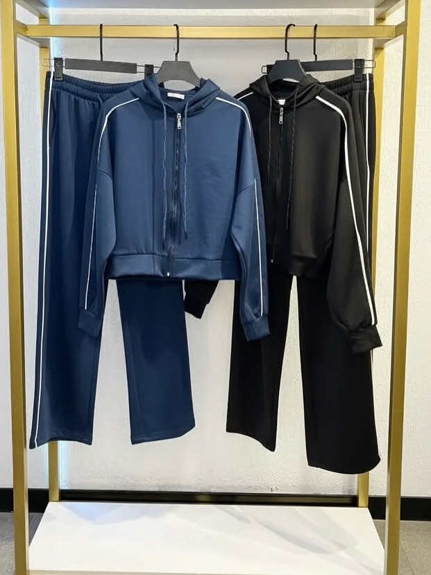 ست دو تیکه OYSHO بامبر با جعبه خط دار